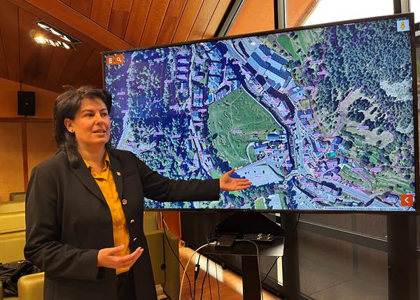 Aprovada la compra del telecabina d'Arinsal i de l'aparcament annex