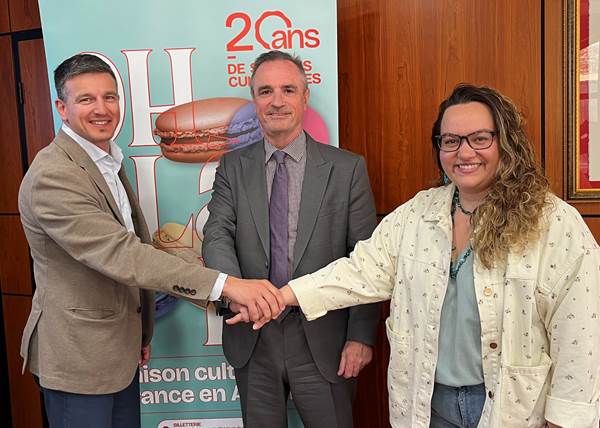 El cicle Oh Là Là porta al Teatre de les Fontetes l’obra Entrée des artistes