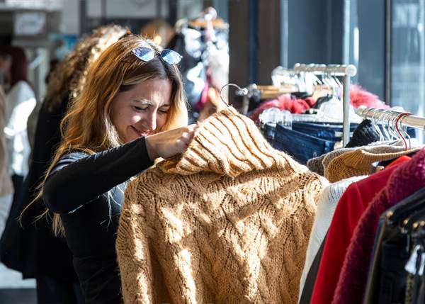 El Vide Dressing aconsegueix crear comunitat al voltant del consum sostenible